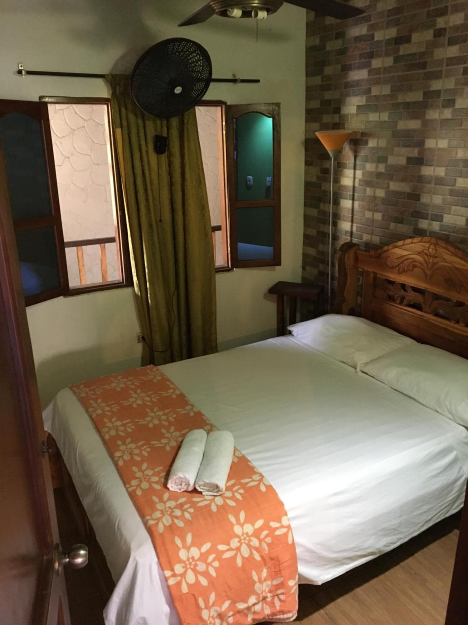 Hostal Los Wichos Мінка Екстер'єр фото