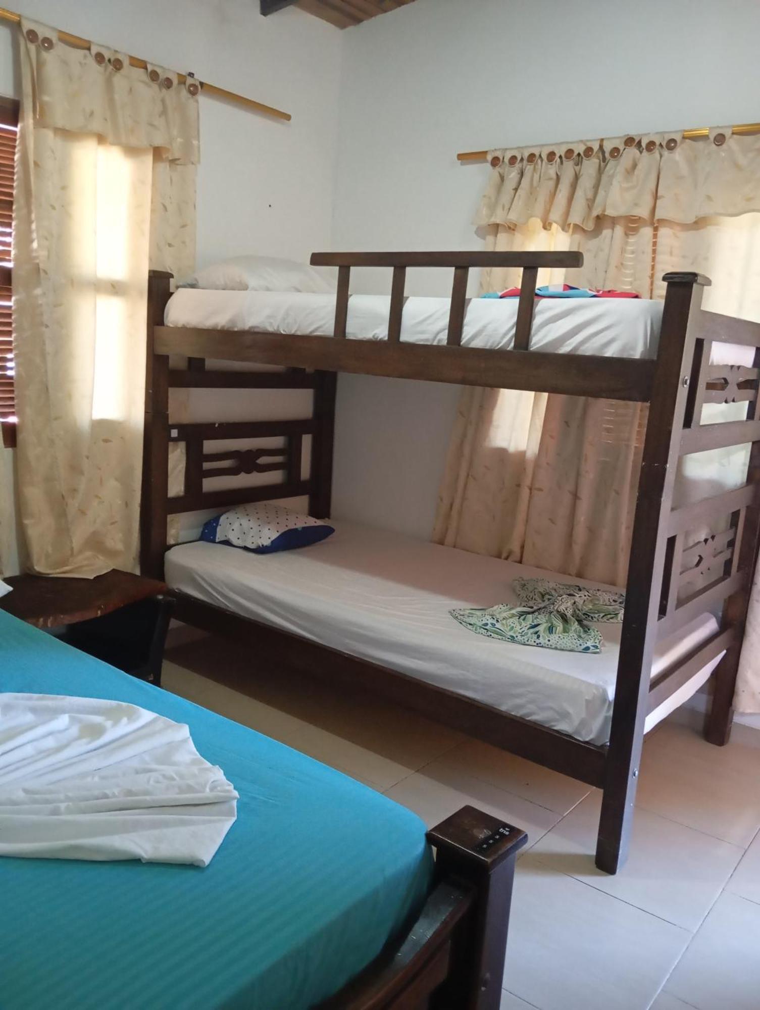 Hostal Los Wichos Мінка Екстер'єр фото